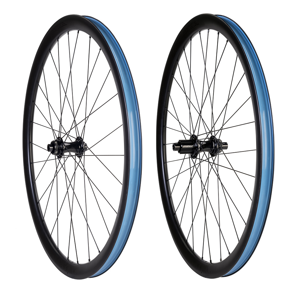 Halo Carbaura XCD 35mm Carbon Gravel Wheelset Black 700c